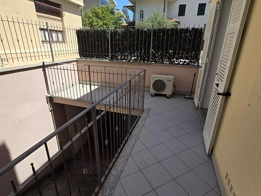 Immagine 3 di Appartamento in vendita  in VIA MARTIRI DELLA LIBERTA` a Loano