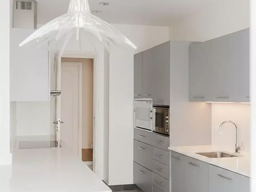 Immagine 9 di Appartamento in vendita  in via San Pio V 31 a Torino