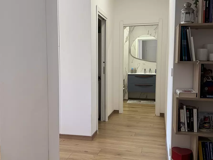 Immagine 6 di Appartamento in vendita  in via San Pio V 31 a Torino