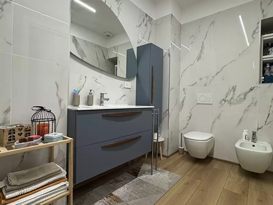 Immagine 4 di Appartamento in vendita  in via San Pio V 31 a Torino