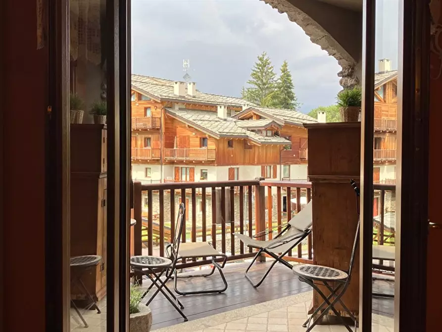 Immagine 5 di Appartamento in vendita  in Via Roma a Cesana Torinese