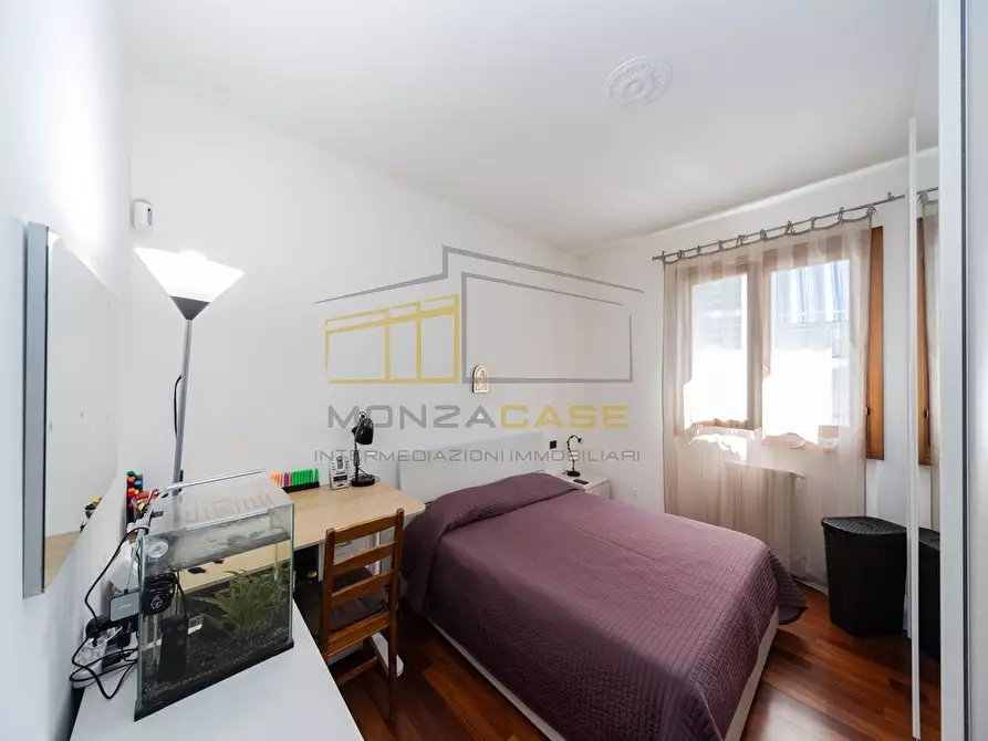 Immagine 2 di Appartamento in vendita  in Via Guerrazzi 6 a Monza