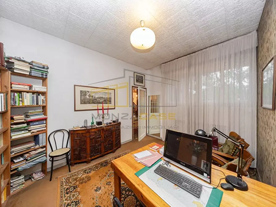 Immagine 1 di Villa in vendita  in Via Torrazza 151 a Brugherio