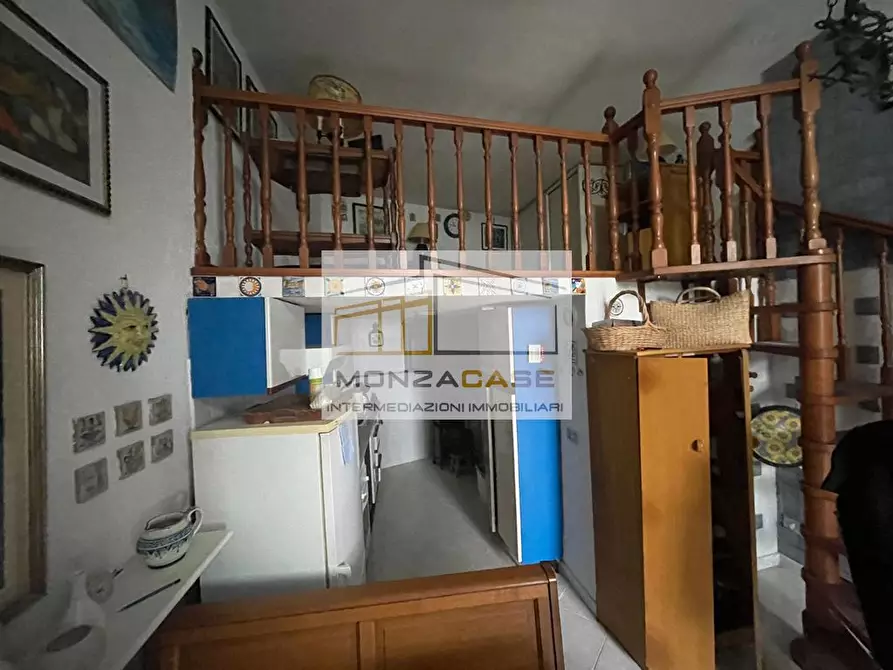 Immagine 7 di Magazzino in vendita  a Riomaggiore