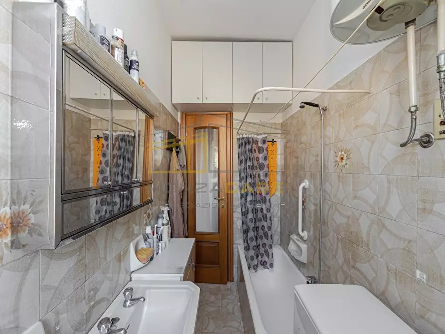 Immagine 9 di Appartamento in vendita  in Via Umbria 3 a Monza