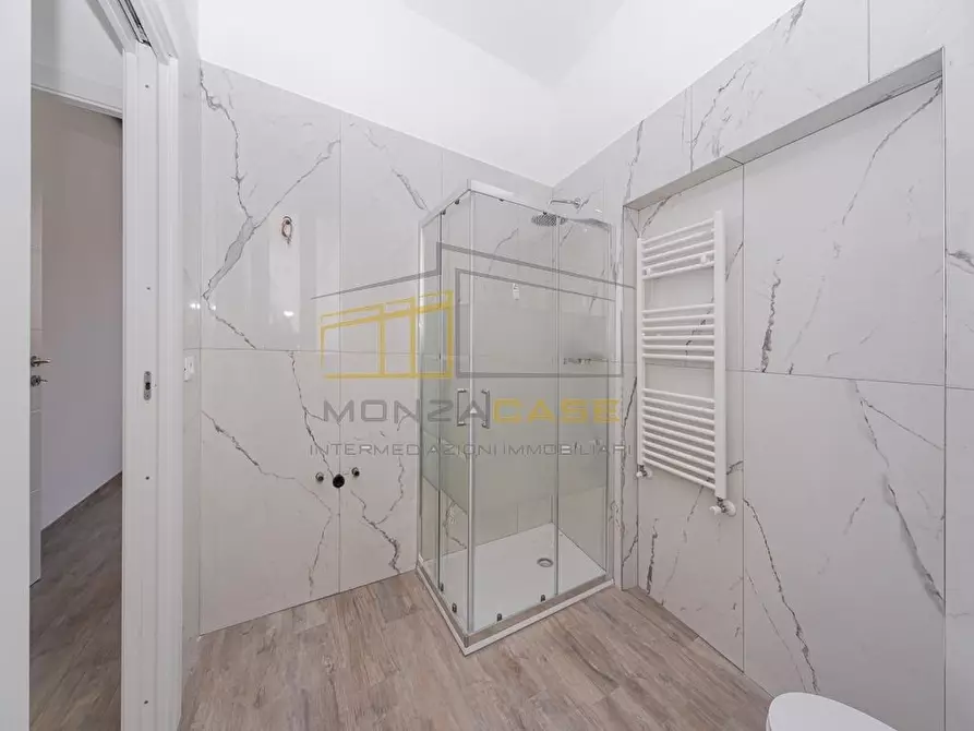 Immagine 3 di Appartamento in vendita  in via volta 41 a Lissone