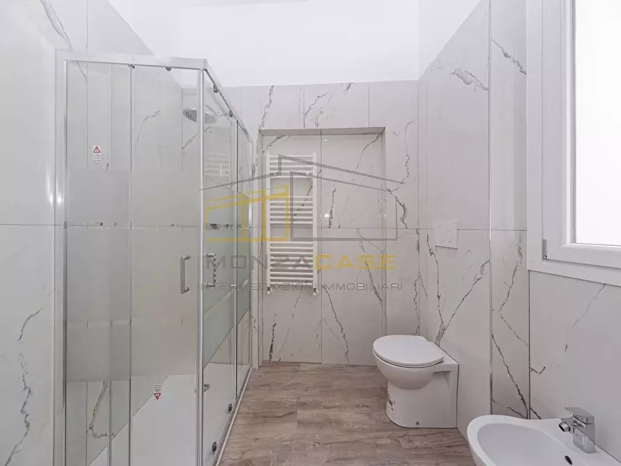 Immagine 5 di Appartamento in vendita  in via volta 41 a Lissone