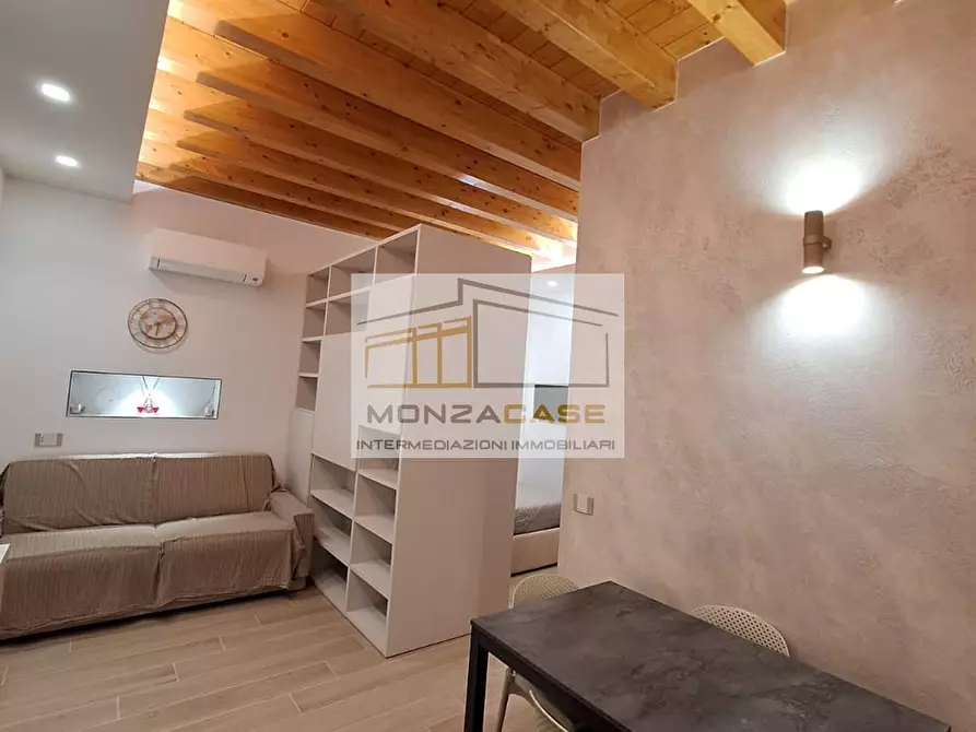 Immagine 6 di Appartamento in affitto  in viale libertà 84 a Monza