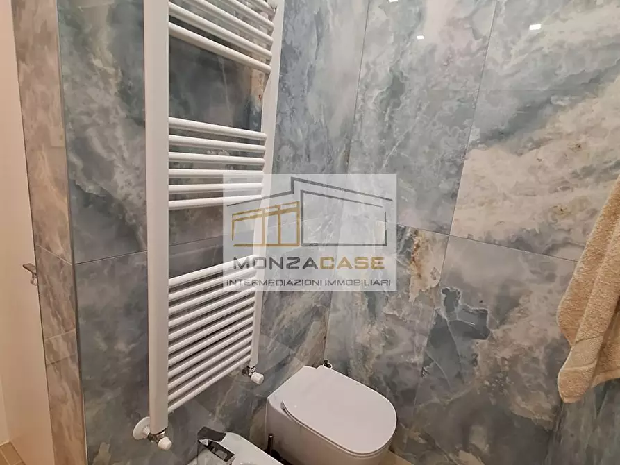 Immagine 2 di Appartamento in affitto  in viale libertà 84 a Monza