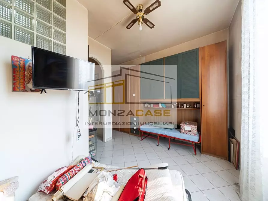 Immagine 3 di Appartamento in vendita  in Via Bettola 8 a Monza