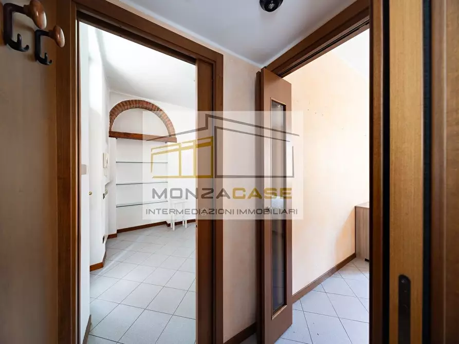 Immagine 7 di Appartamento in vendita  in Via Volta 41 a Lissone