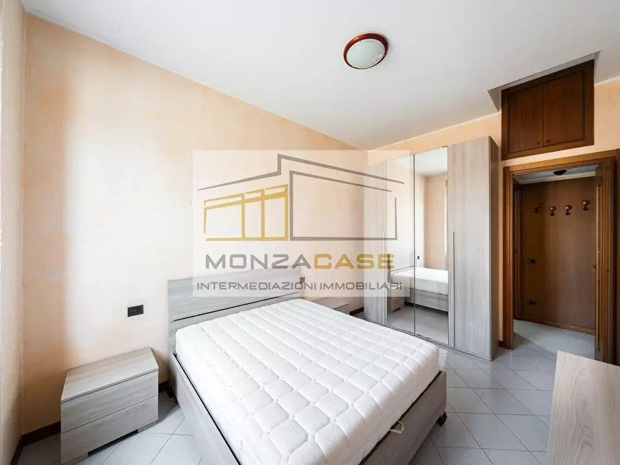 Immagine 2 di Appartamento in vendita  in Via Volta 41 a Lissone