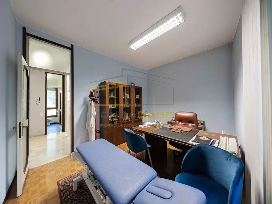 Immagine 3 di Ufficio in vendita  in via toti 29 a Monza