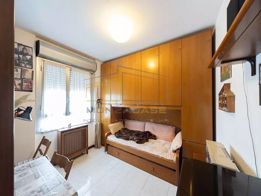 Immagine 9 di Appartamento in vendita  in via puglia 18 a Monza