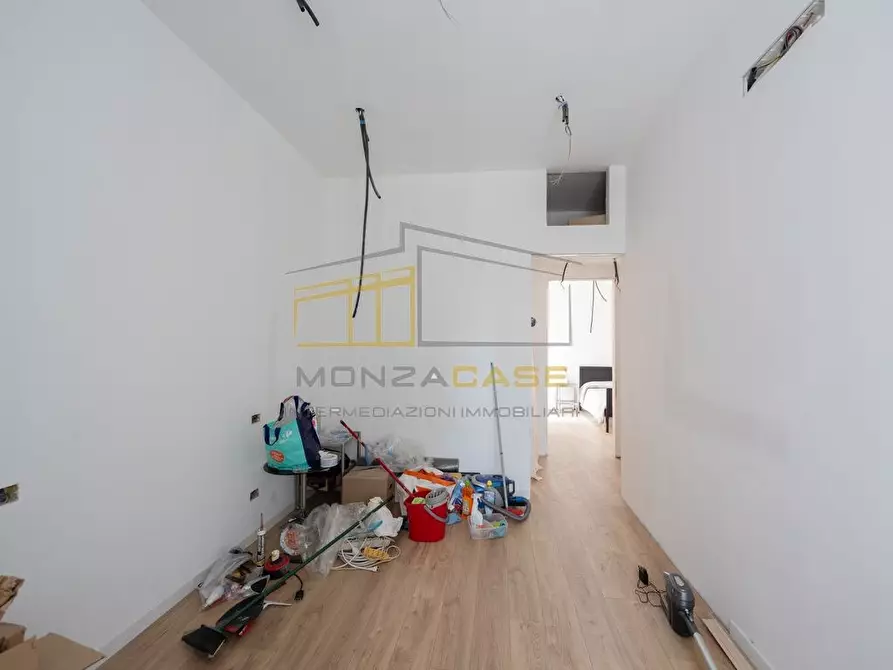 Immagine 8 di Appartamento in vendita  in via Cantore 2 a Monza