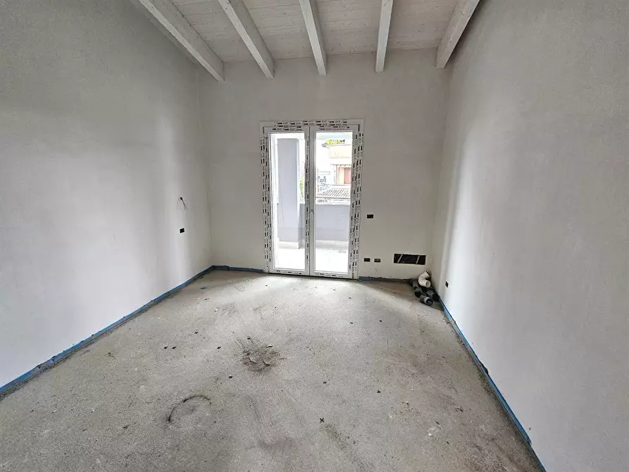 Immagine 8 di Villetta a schiera in vendita  in via Adige a Cesate