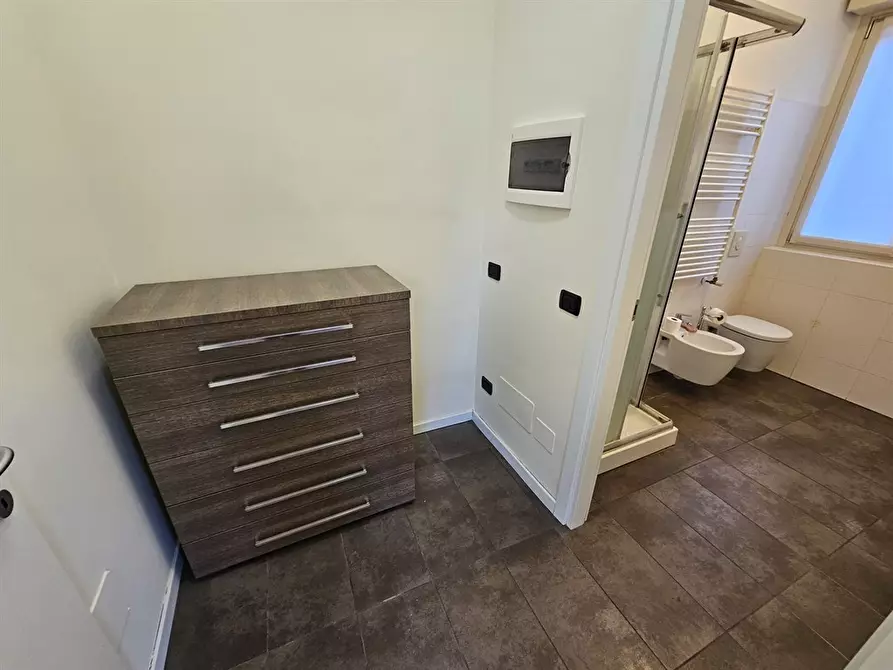 Immagine 5 di Appartamento in affitto  in via Romagna 7 a Seregno