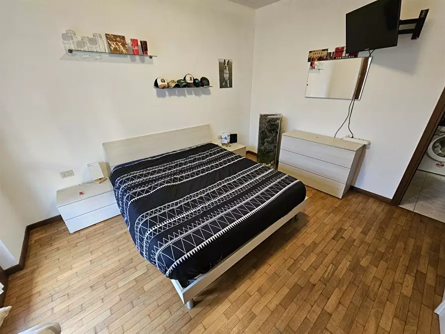 Immagine 4 di Appartamento in vendita  in Via Alberto da Giussano 37/A a Mariano Comense