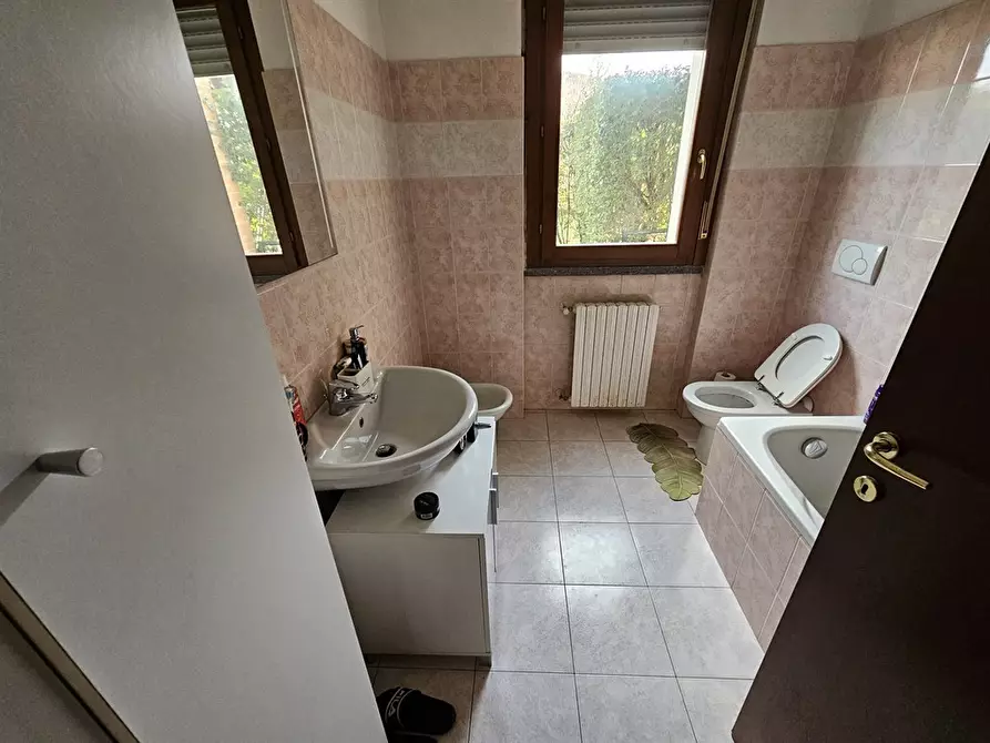 Immagine 8 di Appartamento in vendita  in Via Alberto da Giussano 37/A a Mariano Comense