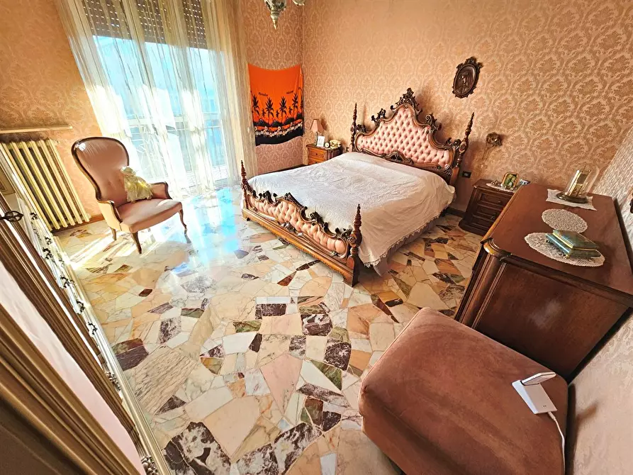 Immagine 7 di Casa indipendente in vendita  in via Manzoni 111 a Cesano Maderno