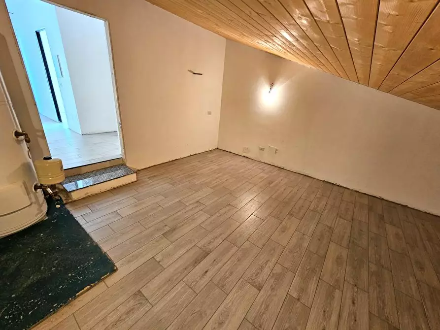 Immagine 1 di Appartamento in vendita  in Vicolo Luigi Rho 101 a Meda