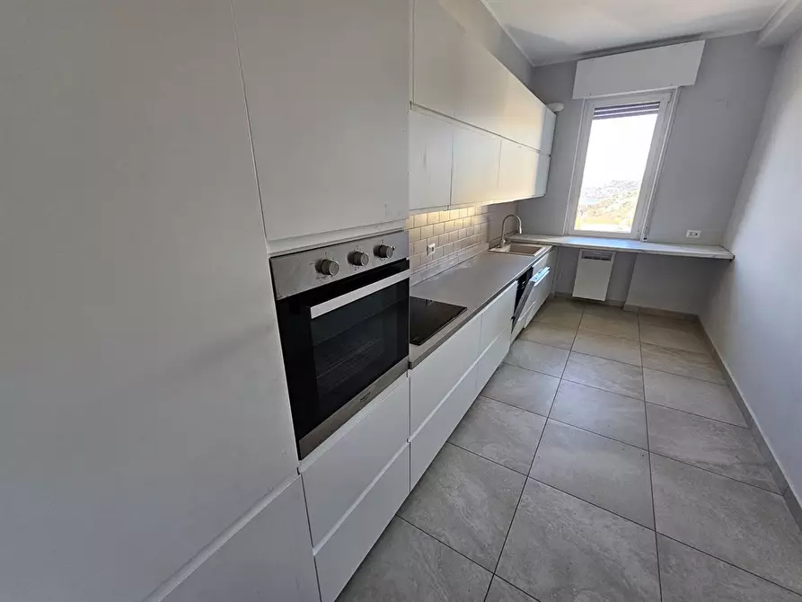 Immagine 3 di Appartamento in affitto  in via Statale per Lecco 629 a Lipomo