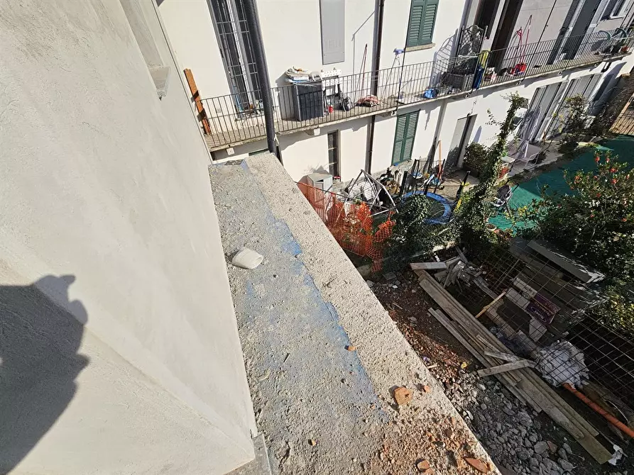 Immagine 1 di Appartamento in vendita  in via Grandi a Cabiate