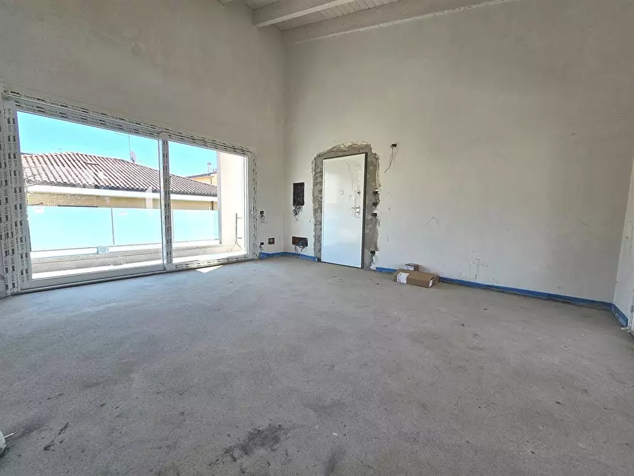 Immagine 1 di Appartamento in vendita  in Via Trieste a Cesate