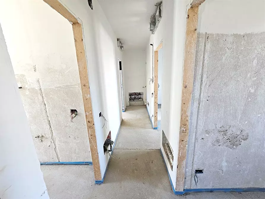 Immagine 7 di Appartamento in vendita  in Via Trieste a Cesate