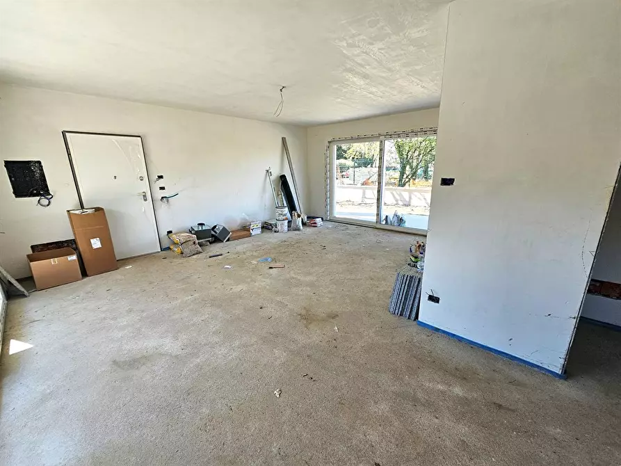 Immagine 1 di Appartamento in vendita  in Via Trieste a Cesate