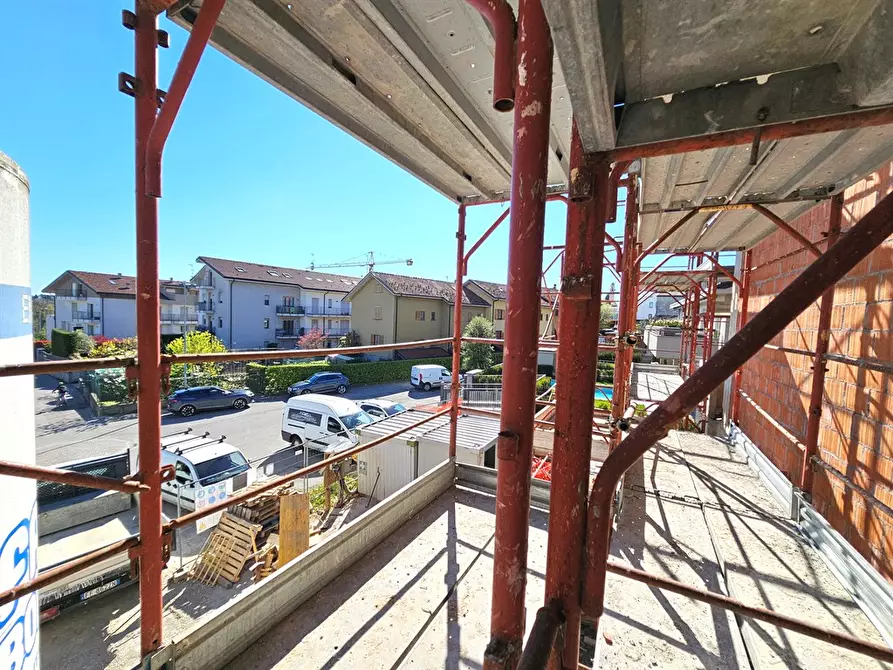 Immagine 4 di Appartamento in vendita  a Inverigo