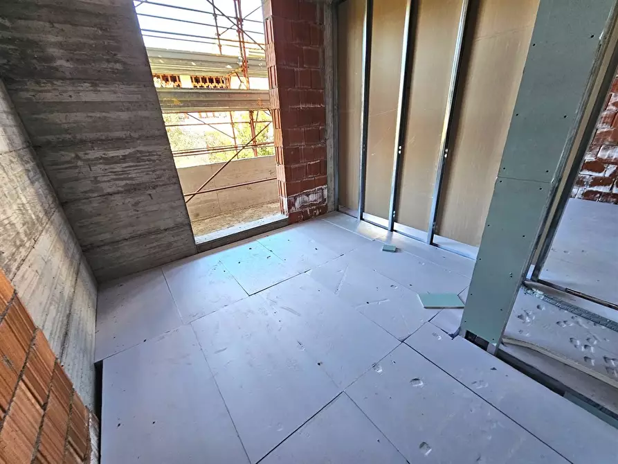 Immagine 3 di Appartamento in vendita  a Inverigo