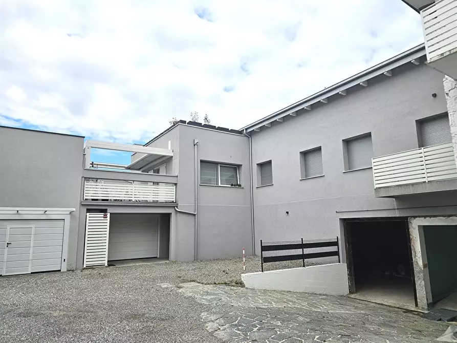 Immagine 6 di Appartamento in vendita  in Via Leonardo Da Vinci 28 a Meda
