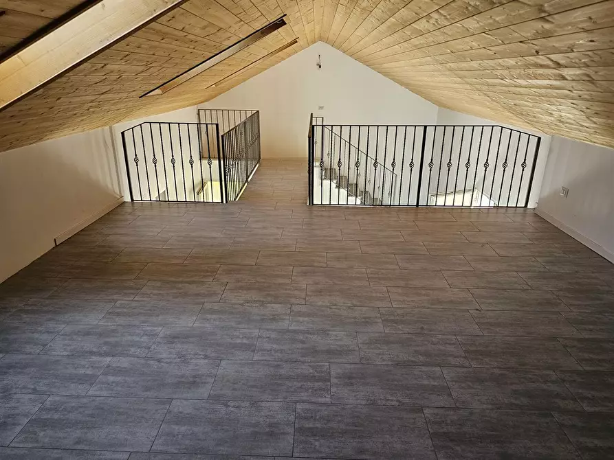 Immagine 5 di Appartamento in vendita  in Vicolo Luigi Rho 101 a Meda