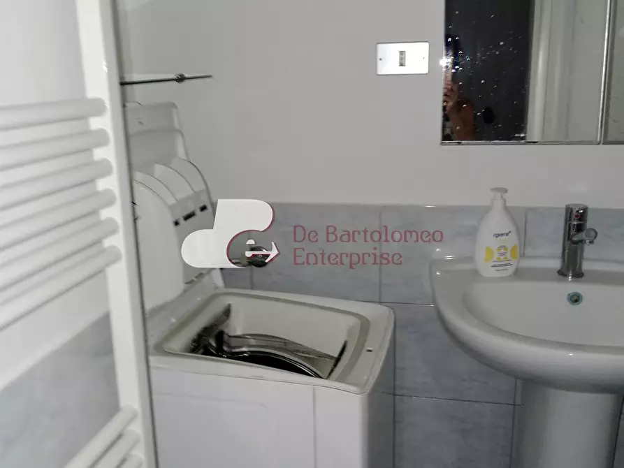 Immagine 1 di Appartamento in affitto  in Via Carulli a Bari