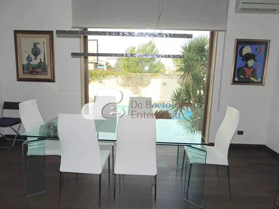 Immagine 9 di Villa in vendita  in TRAVERSA II PIZZILLO a Bari