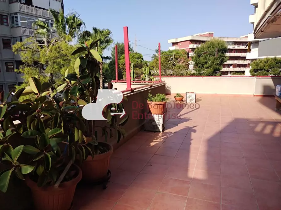 Immagine 3 di Appartamento in vendita  in Via Camillo Rosalba a Bari