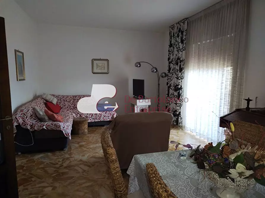 Immagine 4 di Appartamento in vendita  in Via Camillo Rosalba a Bari