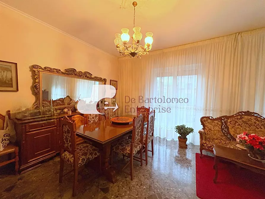 Immagine 3 di Appartamento in vendita  in via Martin Luter King a Bari