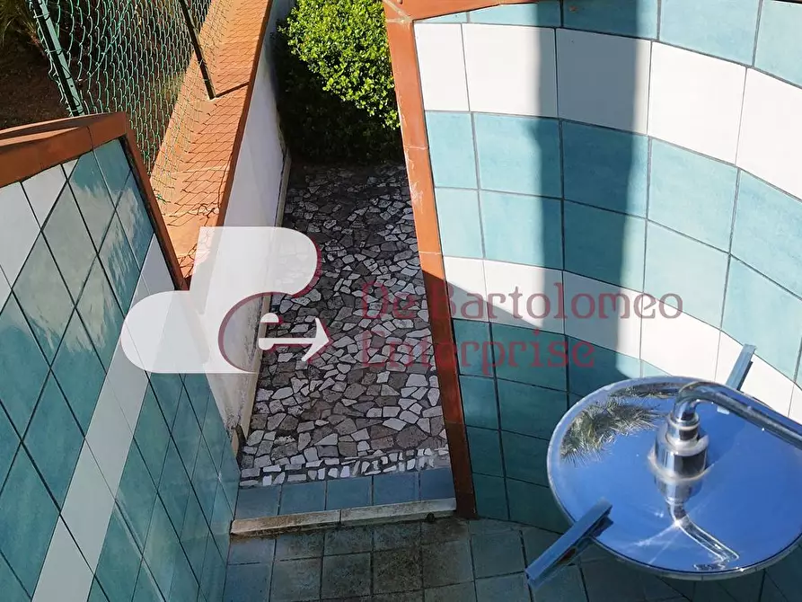 Immagine 3 di Villa in affitto  in via Collins a Castellaneta