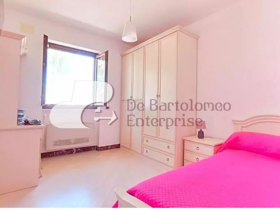 Immagine 2 di Villa in vendita  in via Rosa Curlo 6 a Fasano