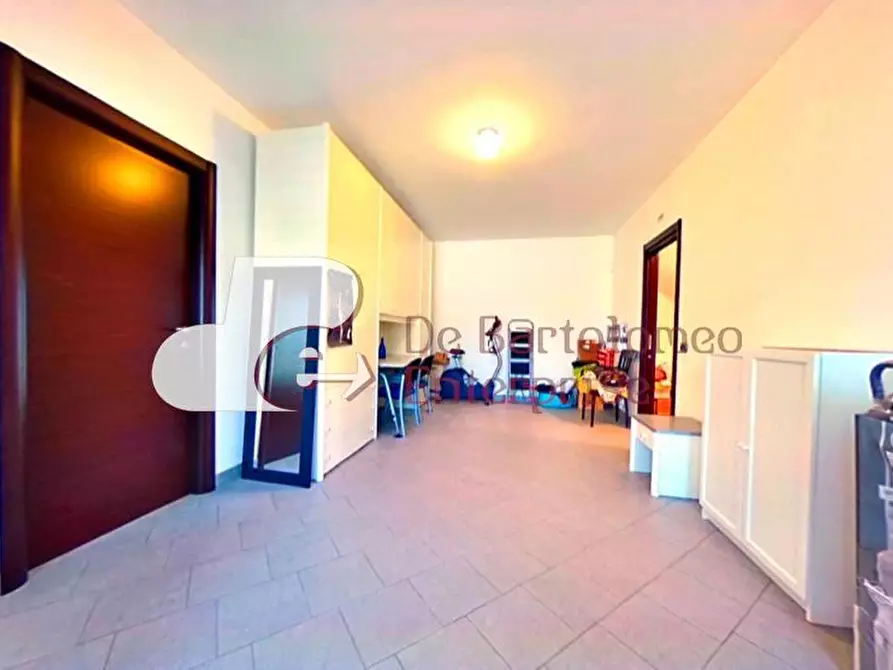 Immagine 9 di Villa in vendita  in via Rosa Curlo 6 a Fasano
