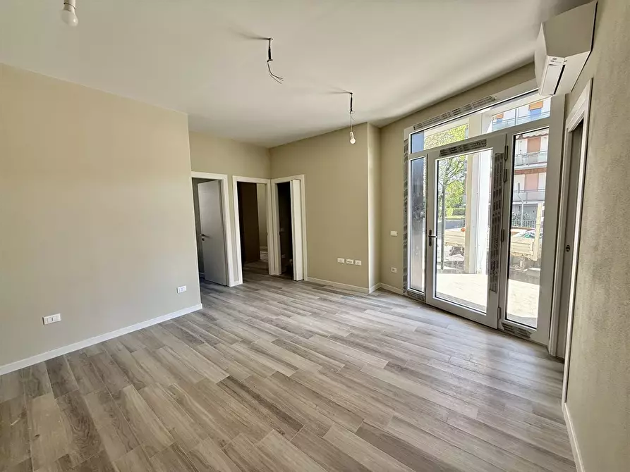 Immagine 1 di Appartamento in vendita  in via redipuglia 68 a Ravenna