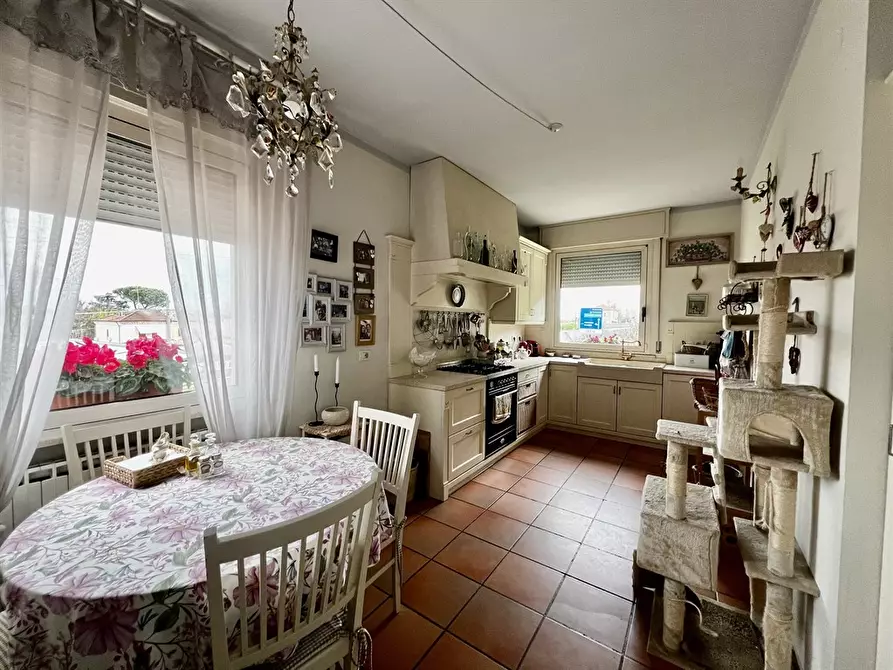 Immagine 7 di Appartamento in vendita  in via reale 191/C a Ravenna