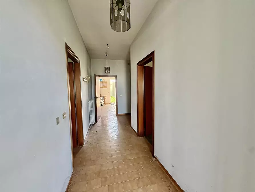 Immagine 3 di Casa bifamiliare in vendita  in via Basilica 91 a Ravenna