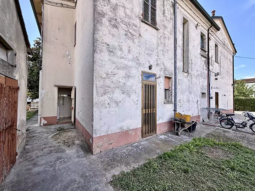 Immagine 3 di Casa bifamiliare in vendita  in vai bassa 71 a Alfonsine