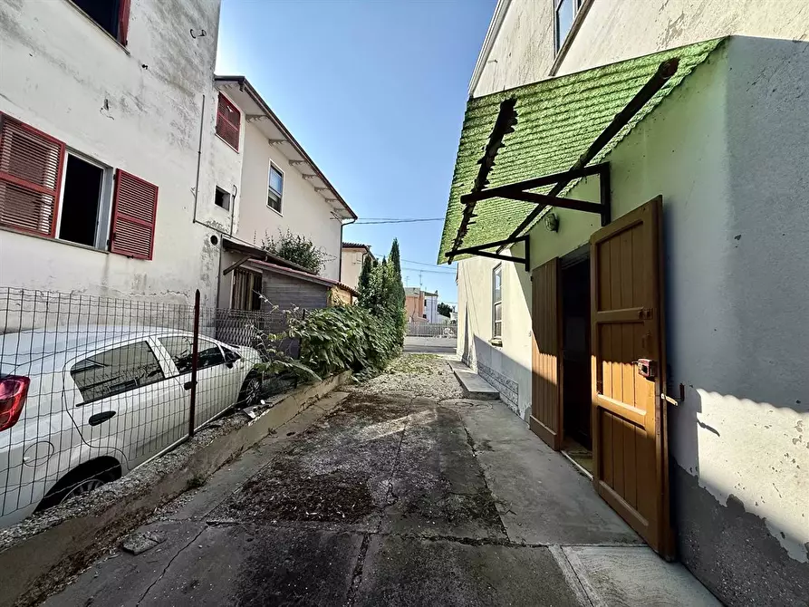 Immagine 3 di Casa indipendente in vendita  in via Reale 251 a Alfonsine