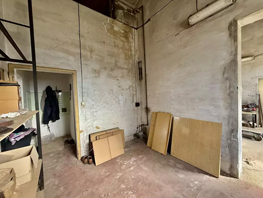 Immagine 8 di Laboratorio in vendita  in Via Marchetti 13 a Ravenna