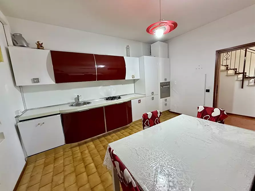 Immagine 6 di Casa trifamiliare in vendita  in via eumeo costa 7 a Alfonsine