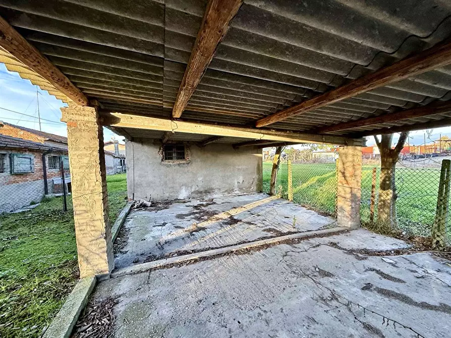 casa indipendente in vendita ad Argenta in zona Longastrino